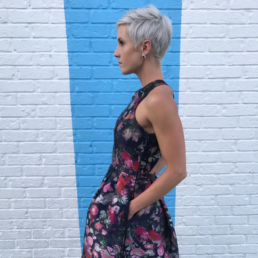 Meet your Posher, Lo